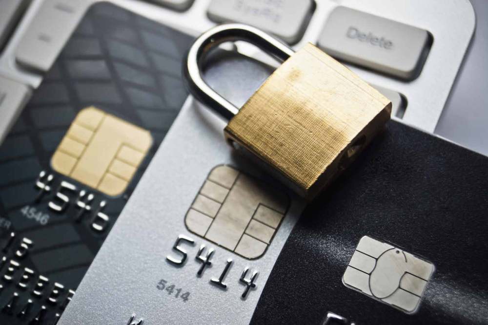 Conta Bancária Bloqueada do Nada? Veja Quando os Bancos Podem Fazer Isso Legalmente