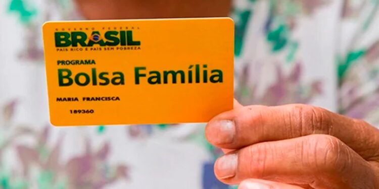 Sexta-feira (19) chega com pagamento de R$ 600 ou mais para beneficiários do Bolsa Família com NIS 3