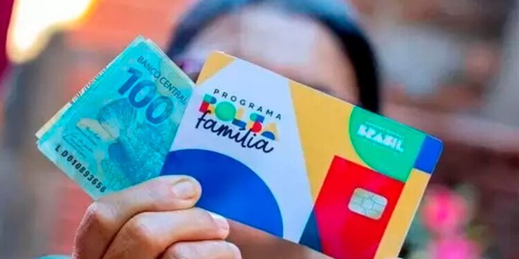Como é possível conseguir um adicional de R$ 450 no Bolsa Família?
