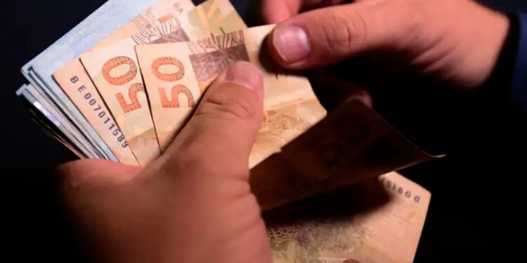 Além do Bolsa Família, brasileiros poderão receber mais um pagamento pelo Caixa Tem em junho